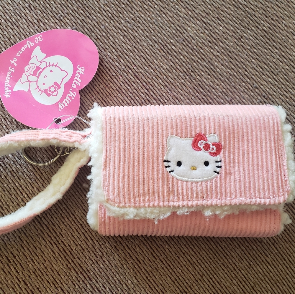 Hello Kitty wristlet wallet